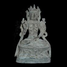 Guanyin en bronze  patine de fouilles